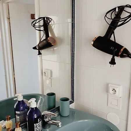 2 Pieces Vue Dans Le Quartier Historique De * マントン